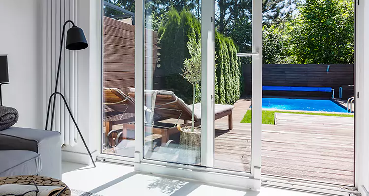Fixing A Sliding Screen Door Roller in Panama City, FL